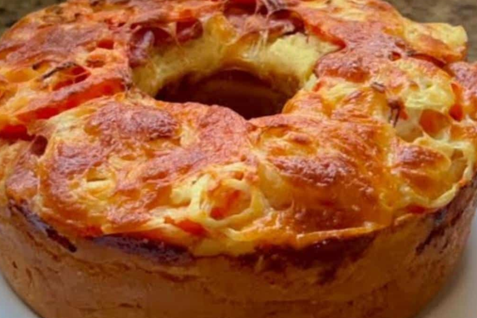 BOLO SALGADO COM TOMATE E CALABRESA